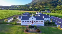 Zorgvliet Wines Country Lodge Hotel di 
