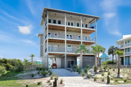The Sea Life by Pristine Property Vacation Rentals - 4성급