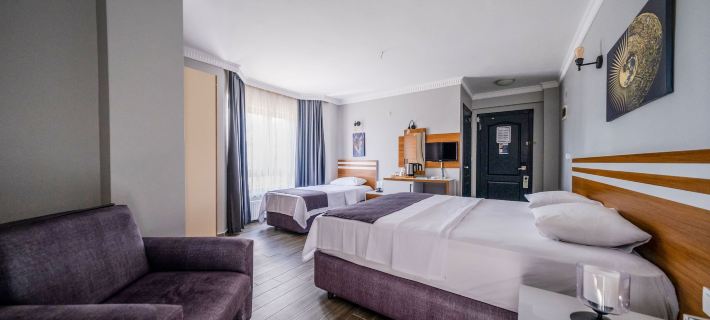 Lopera Beach Hotel Hotels in Edremit