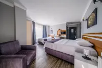 Lopera Beach Hotel Hotels in Edremit