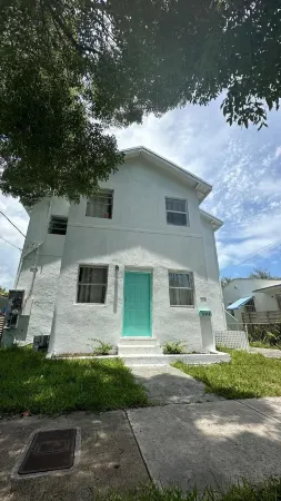 Miami Rental Hostel