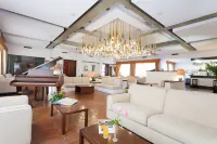 Grand Hotel De Rose