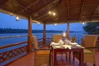 The Leela Ashtamudi, A Raviz Hotel - Aamiainen