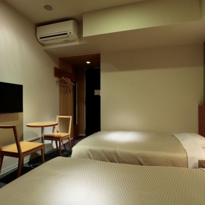 Twin Room-Smoking Candeo Hotels Handa Promo Code