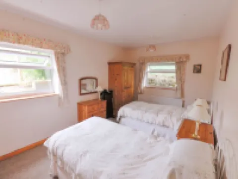 Greyfield Farm Cottages Hotels in Clutton