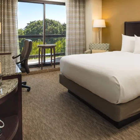 DoubleTree by Hilton Portland, OR