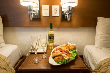 Quinta Rivera Hotel