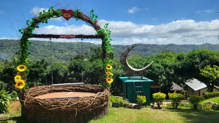 Bakasyunan Resort and Conference Center - Tanay Отели в г. Барас