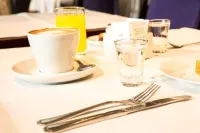 Libertad Hotel Buenos Aires - breakfast