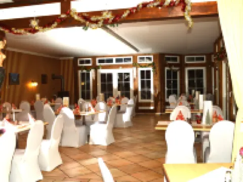 Strandhotel Buckow Gut-Hotels See Hotels in Markisch-Oderland