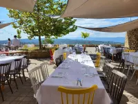 Foresta in Medias Mores Hotels in Tripoli