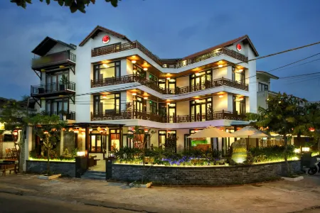 Threeway Riverside Villa