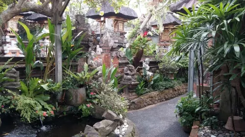 Desak Putu Putra Home Stay