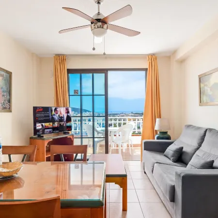 Club Tenerife Apartments