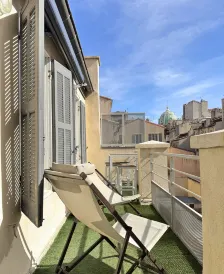 レ アパートメント デュ ヴュー ポール