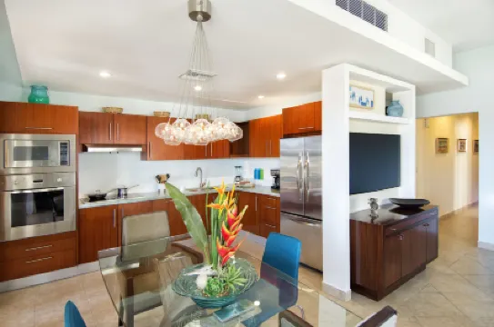 Agua Azul by Island Properties Online