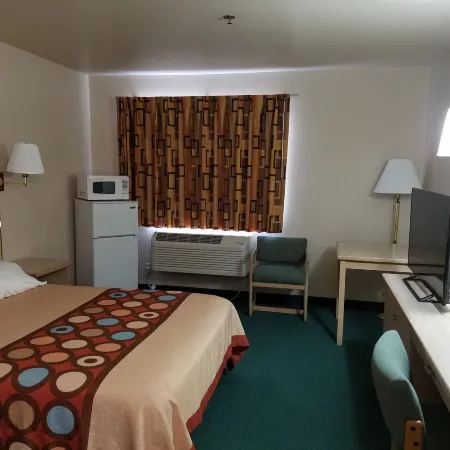 Simple Rewards Inn