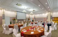 Tanoa International Hotel Hotels in Nadi