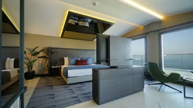 ホテル ルディス