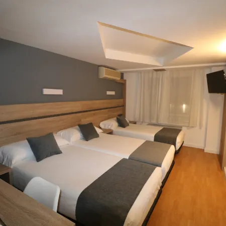 Hostal Alda Palencia Plaza Hôtels à : Palencia
