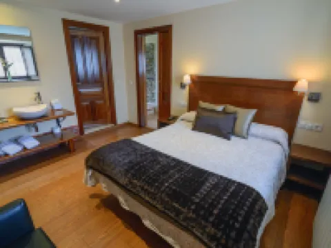 Casona de Llanorrozo Apartamentos Rurales Hotels in Comarca Vaqueira