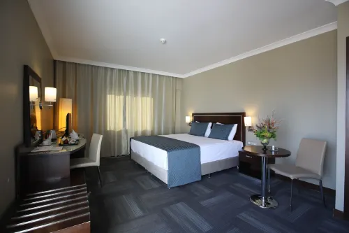 Kaya Prestige Oteli - ที่มีฟิตเนส