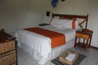 Maya Guest Inn Hôtels à proximité de : Eselbe Camp Backpackers