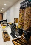伯靈頓燭木套房酒店 - 早餐