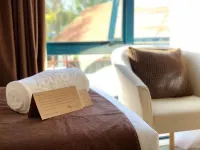 Bush Inn Court Motel Hotels near Upper Riccarton