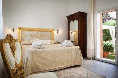Domus Socolatae Residenza d'Epoca Charming B&B - Adults Only Hotels in Follonica