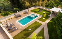 Kagiemar Luxury House - Villas