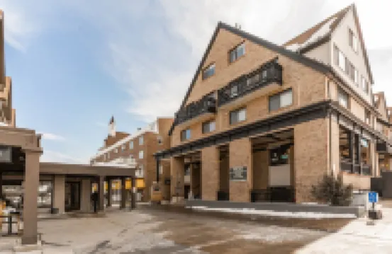 全季度假旅舍山村旅館 住宿飯店