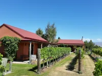River Rock Estate Hotels in Cromwell