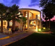 더 레이크 부티크 로지  호텔