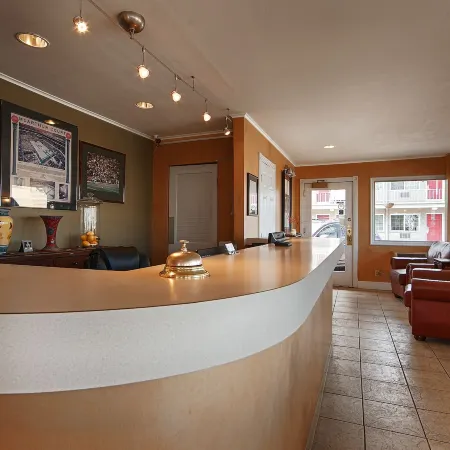 Campus Inn & Suites Eugene Downtown