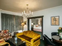 Pontchartrain Hotel St. Charles Avenue Hotels near Clay Square