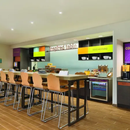 Home2 Suites by Hilton Houston  Willowbrook Отели рядом с достопримечательностью «Виллоубрук»