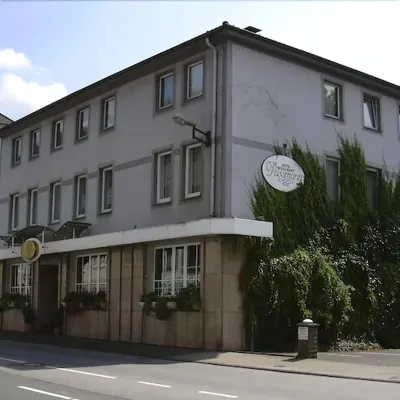 Hotel Restaurant Passmann Hotels in der Nähe von Saunadorf