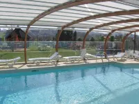 Le Village des Monédières - piscina