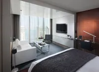 Hotel Beaux Arts, Autograph Collection - Airport Shuttle