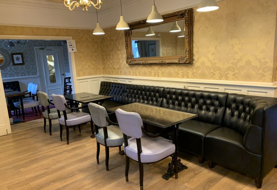 Beech Mount Hotel and Arthur's Restaurant Over view