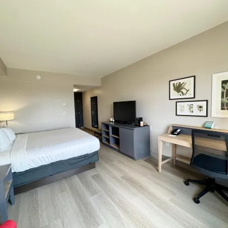 Country Inn & Suites by Radisson, Port Charlotte, FL