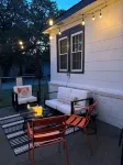 3-bedroom Downtown Stilly Retreat - Renovated 1920s Cottage with a Boho Vibe!