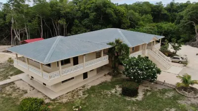 씨 사이드 샤토  호텔