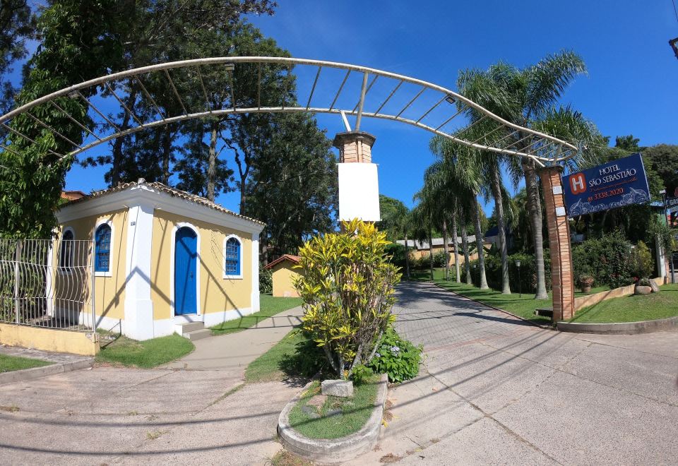 hotel overview picture