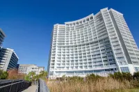 Sea Watch Resort Hotels near Jared