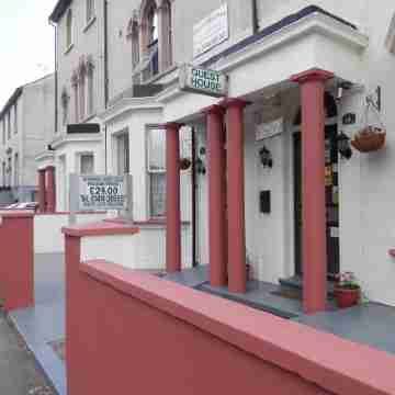 Shamrock Guest House Hotel Exterior