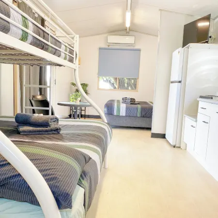 Aaok Moondarra Caravan Park