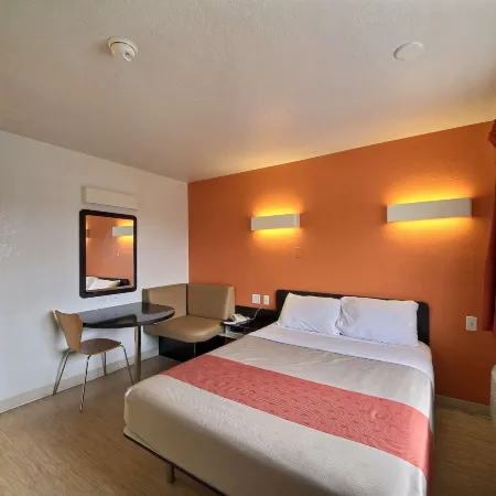 Motel 6 San Marcos, TX