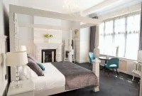 Stanhill Court Hotel, a member of Radisson Individuals Hôtels à : Horley